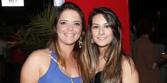 Naiara Molina e Débora Pacheco em festa no Lumini Hall dia desses 